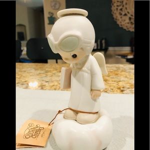 Precious Moments- “Trust in the Lord”